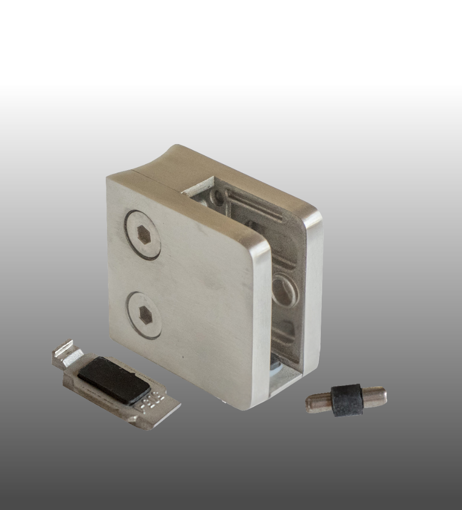 Glashalter Edelstahl 45 x 45 mm, B21 für Rohre 42,4-48,3 mm.